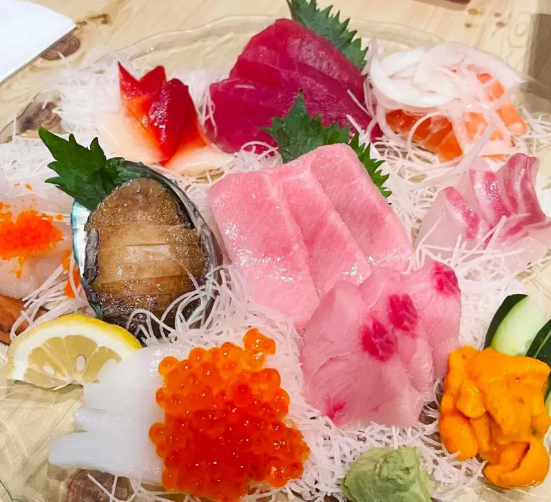A platter filled with the best selections of sashimi at Yanagi Sushi