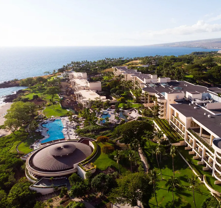 A magnificient aerial view of The Westin Hapuna Beach Resort in Waimea